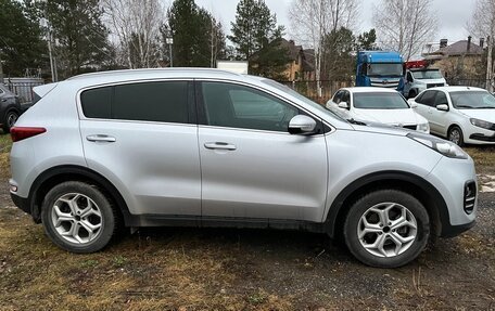 KIA Sportage IV рестайлинг, 2018 год, 1 800 000 рублей, 4 фотография