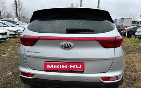KIA Sportage IV рестайлинг, 2018 год, 1 800 000 рублей, 8 фотография