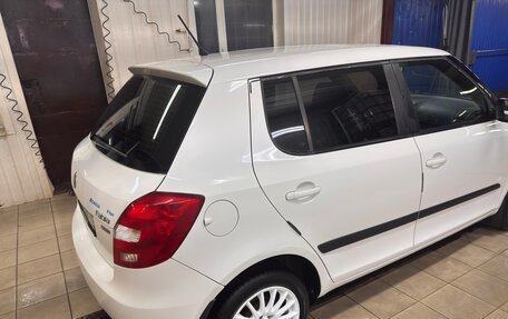Skoda Fabia II, 2011 год, 730 000 рублей, 4 фотография