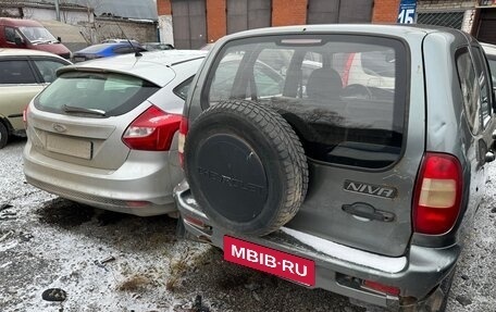 Chevrolet Niva I рестайлинг, 2006 год, 123 000 рублей, 2 фотография