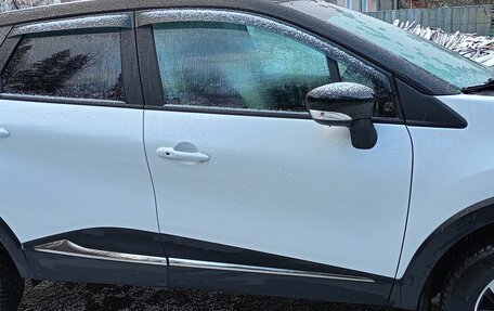 Renault Kaptur I рестайлинг, 2019 год, 1 350 000 рублей, 3 фотография