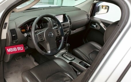 Nissan Pathfinder, 2005 год, 995 000 рублей, 13 фотография