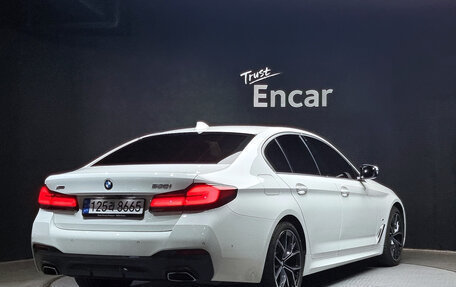 BMW 5 серия, 2022 год, 4 980 000 рублей, 2 фотография