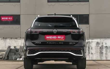 Volkswagen Tiguan, 2025 год, 5 590 000 рублей, 4 фотография