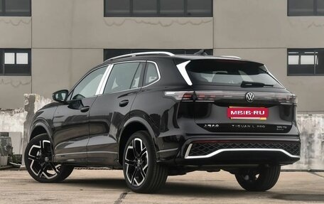 Volkswagen Tiguan, 2025 год, 5 590 000 рублей, 5 фотография