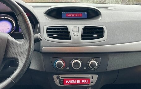 Renault Fluence I, 2013 год, 980 000 рублей, 19 фотография