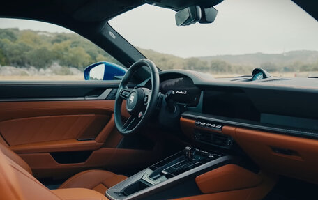 Porsche 911, 2025 год, 42 000 000 рублей, 9 фотография