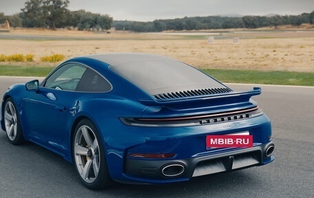 Porsche 911, 2025 год, 42 000 000 рублей, 3 фотография