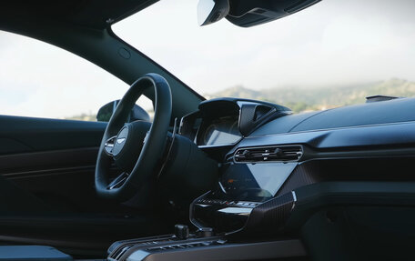 Aston Martin Vanquish, 2025 год, 55 000 000 рублей, 13 фотография