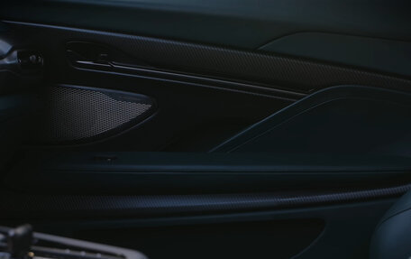 Aston Martin Vanquish, 2025 год, 55 000 000 рублей, 16 фотография