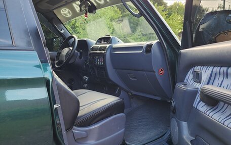 Toyota Land Cruiser Prado 90 рестайлинг, 1997 год, 1 350 000 рублей, 5 фотография