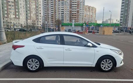 Hyundai Solaris II рестайлинг, 2020 год, 970 000 рублей, 10 фотография