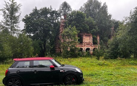 MINI Hatch, 2017 год, 2 200 000 рублей, 8 фотография