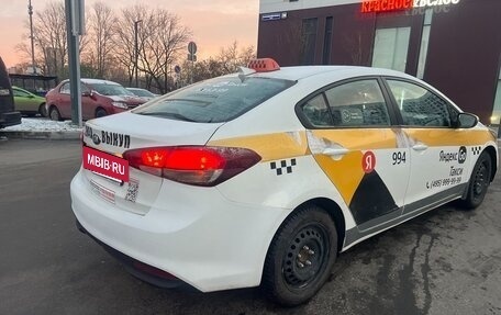 KIA Cerato III, 2018 год, 890 000 рублей, 4 фотография