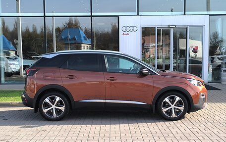 Peugeot 3008 II, 2017 год, 1 995 000 рублей, 4 фотография