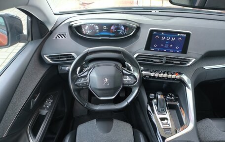 Peugeot 3008 II, 2017 год, 1 995 000 рублей, 17 фотография