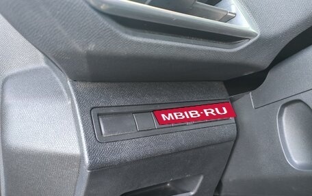 Peugeot 3008 II, 2017 год, 1 995 000 рублей, 22 фотография