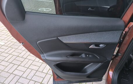 Peugeot 3008 II, 2017 год, 1 995 000 рублей, 31 фотография