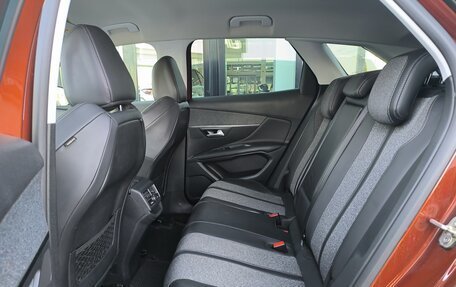 Peugeot 3008 II, 2017 год, 1 995 000 рублей, 38 фотография