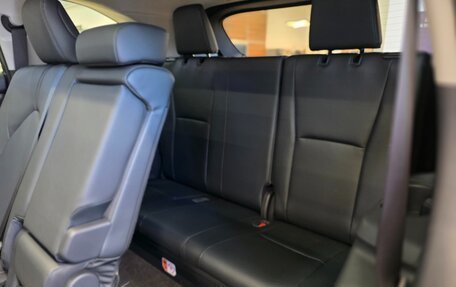 Toyota Highlander, 2025 год, 6 100 000 рублей, 25 фотография