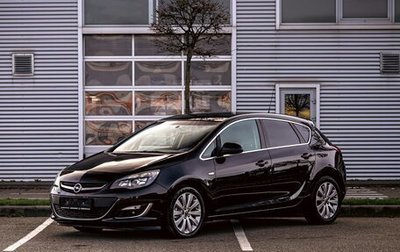Opel Astra J, 2014 год, 895 000 рублей, 1 фотография