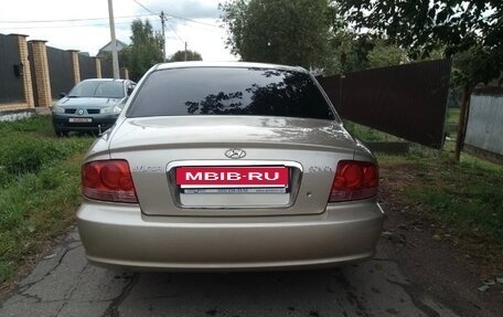 Hyundai Sonata IV рестайлинг, 2005 год, 450 000 рублей, 5 фотография