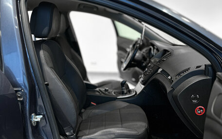 Opel Insignia II рестайлинг, 2009 год, 582 000 рублей, 10 фотография