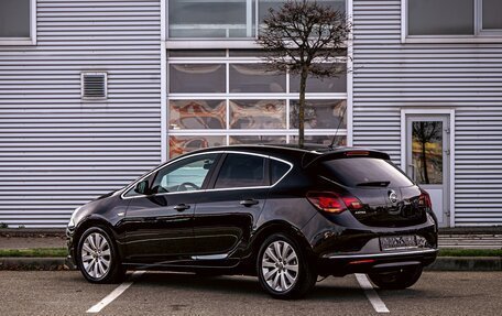 Opel Astra J, 2014 год, 895 000 рублей, 4 фотография