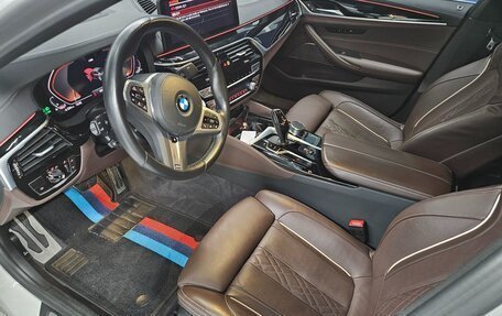 BMW 5 серия, 2022 год, 4 080 000 рублей, 14 фотография