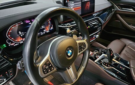 BMW 5 серия, 2022 год, 4 080 000 рублей, 10 фотография