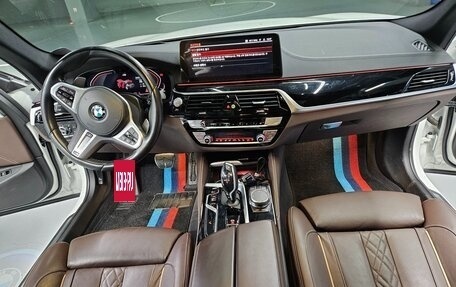 BMW 5 серия, 2022 год, 4 080 000 рублей, 13 фотография