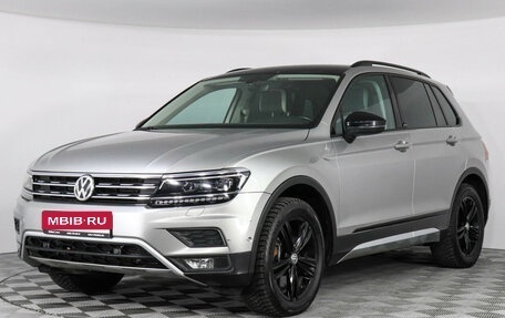 Volkswagen Tiguan II, 2018 год, 2 477 000 рублей, 1 фотография