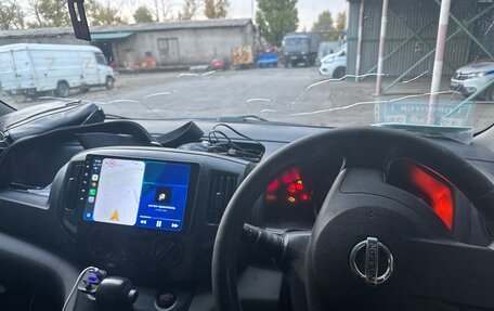 Nissan NV200, 2010 год, 850 000 рублей, 2 фотография