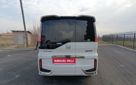 Honda Stepwgn IV, 2015 год, 2 250 000 рублей, 5 фотография