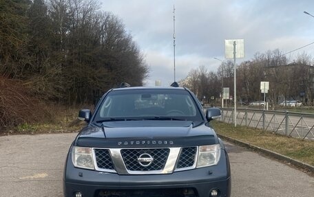 Nissan Pathfinder, 2008 год, 835 000 рублей, 2 фотография