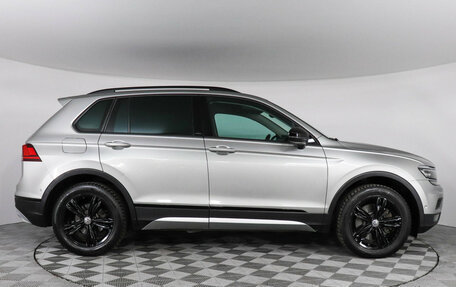 Volkswagen Tiguan II, 2018 год, 2 477 000 рублей, 4 фотография