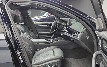 BMW 5 серия, 2022 год, 4 570 000 рублей, 21 фотография