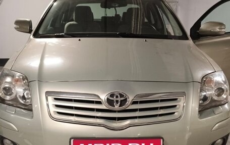 Toyota Avensis III рестайлинг, 2007 год, 1 350 000 рублей, 1 фотография