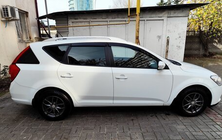 KIA cee'd I рестайлинг, 2011 год, 935 000 рублей, 3 фотография