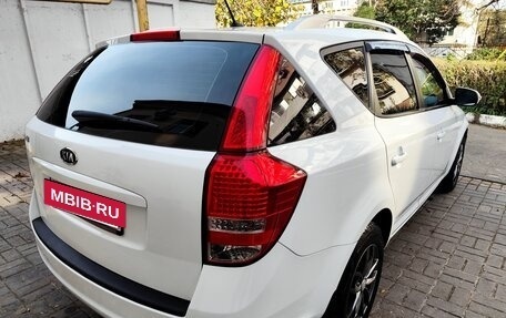 KIA cee'd I рестайлинг, 2011 год, 935 000 рублей, 4 фотография