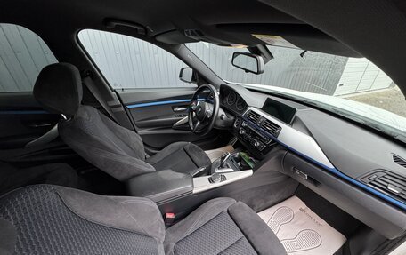 BMW 3 серия, 2015 год, 2 600 000 рублей, 13 фотография