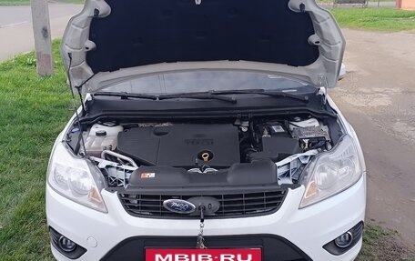 Ford Focus II рестайлинг, 2011 год, 680 000 рублей, 17 фотография