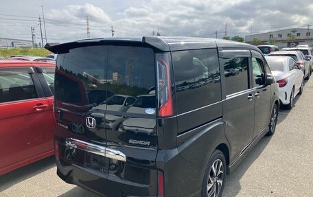 Honda Stepwgn IV, 2021 год, 1 980 000 рублей, 3 фотография