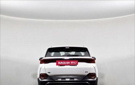 FAW Bestune T77, 2024 год, 2 324 000 рублей, 6 фотография