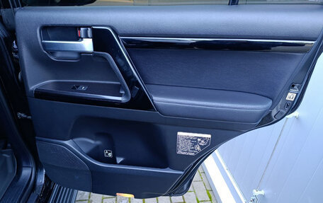 Toyota Land Cruiser 200, 2015 год, 5 250 000 рублей, 19 фотография