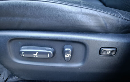 Toyota Land Cruiser 200, 2015 год, 5 250 000 рублей, 14 фотография