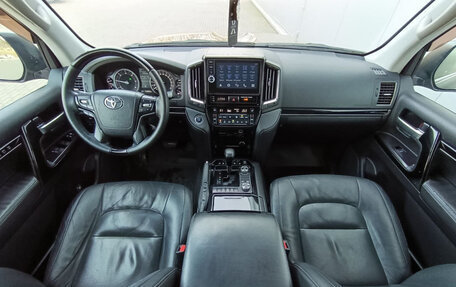 Toyota Land Cruiser 200, 2015 год, 5 250 000 рублей, 27 фотография