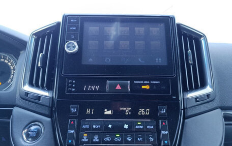 Toyota Land Cruiser 200, 2015 год, 5 250 000 рублей, 25 фотография