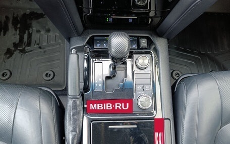 Toyota Land Cruiser 200, 2015 год, 5 250 000 рублей, 26 фотография