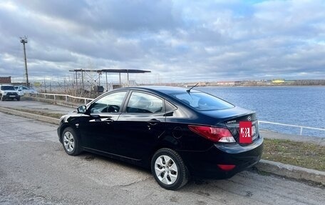 Hyundai Solaris II рестайлинг, 2014 год, 900 000 рублей, 2 фотография